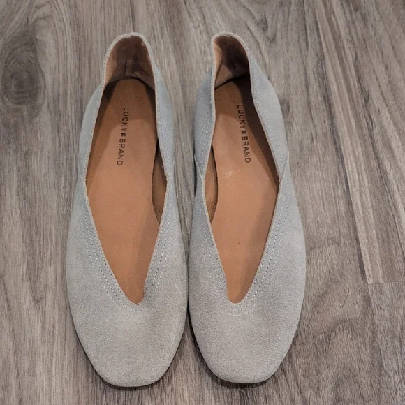 Lucky Brand Women's Light Gray Suede Loafers - Picture 1 of 4